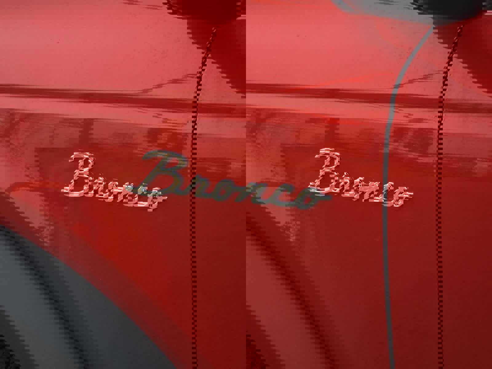 Used 2022 Ford Bronco Black Diamond image 27