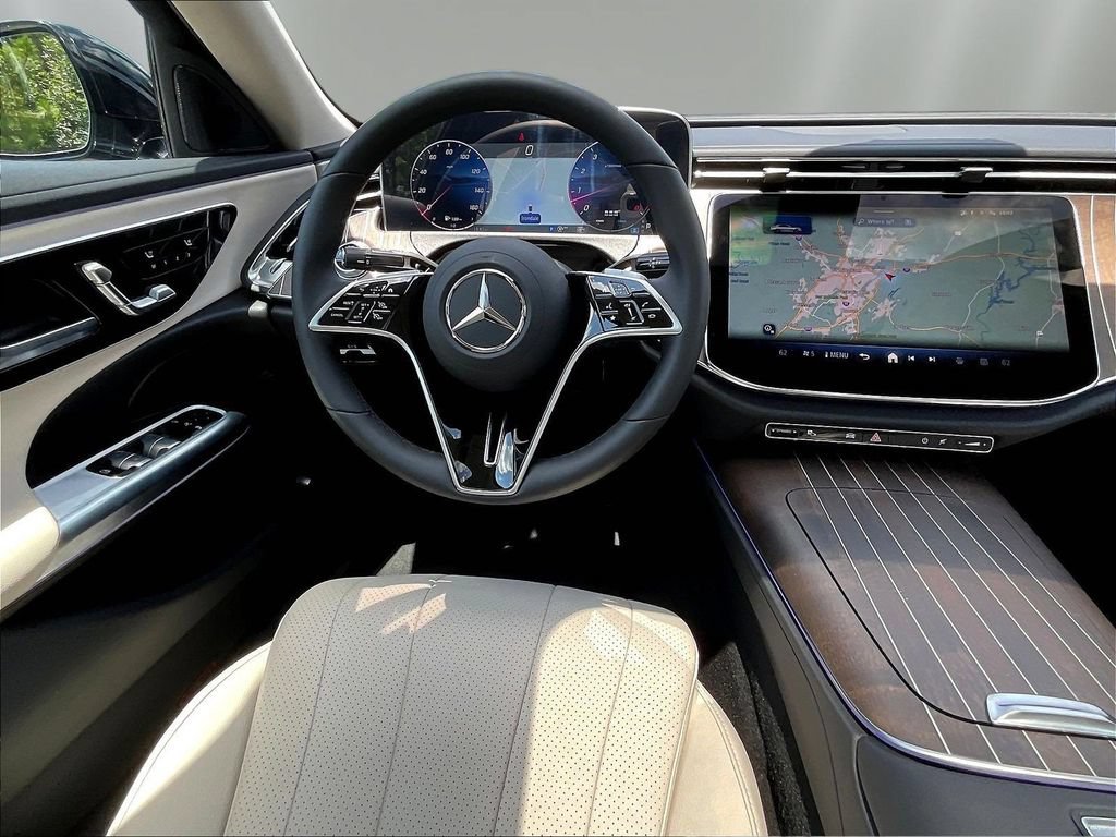 Used 2025 Mercedes-Benz E 450 4MATIC Sedan w/ Winter Package image 10