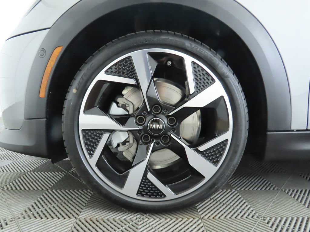 Used 2025 MINI Cooper S image 31