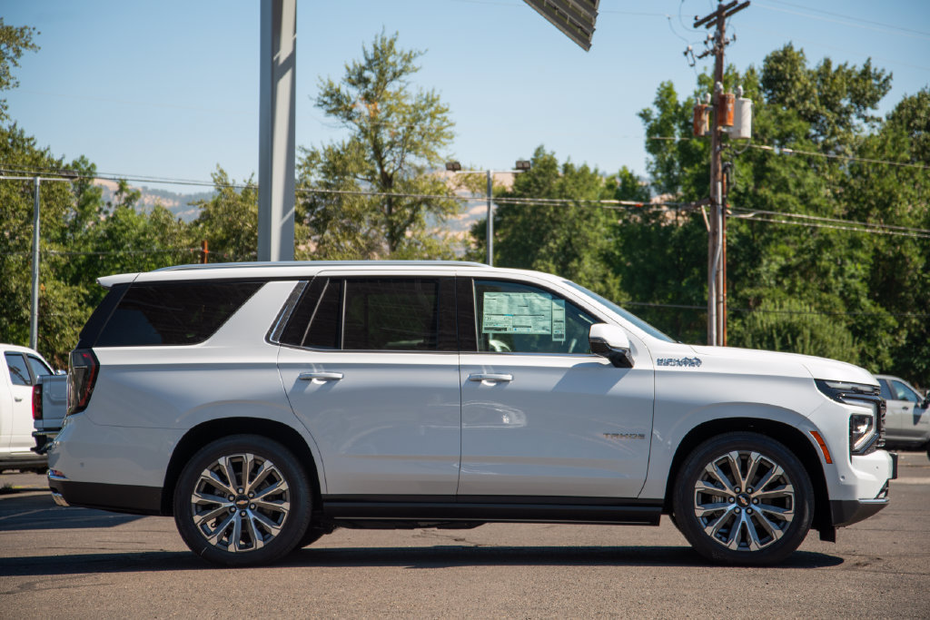 New 2026 Chevrolet Tahoe High Country AWD/4WD image 5
