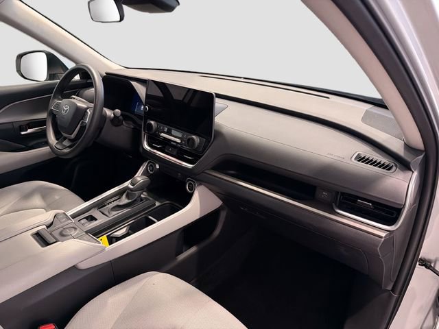 Certified 2025 Toyota Grand Highlander LE image 24