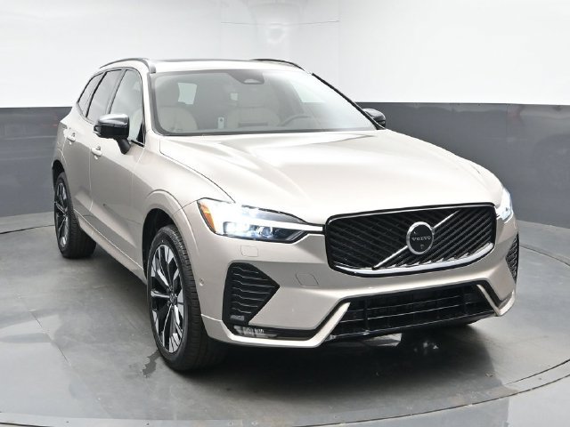New 2026 Volvo XC60 B5 Plus w/ Protection Package Premier AWD/4WD image 2