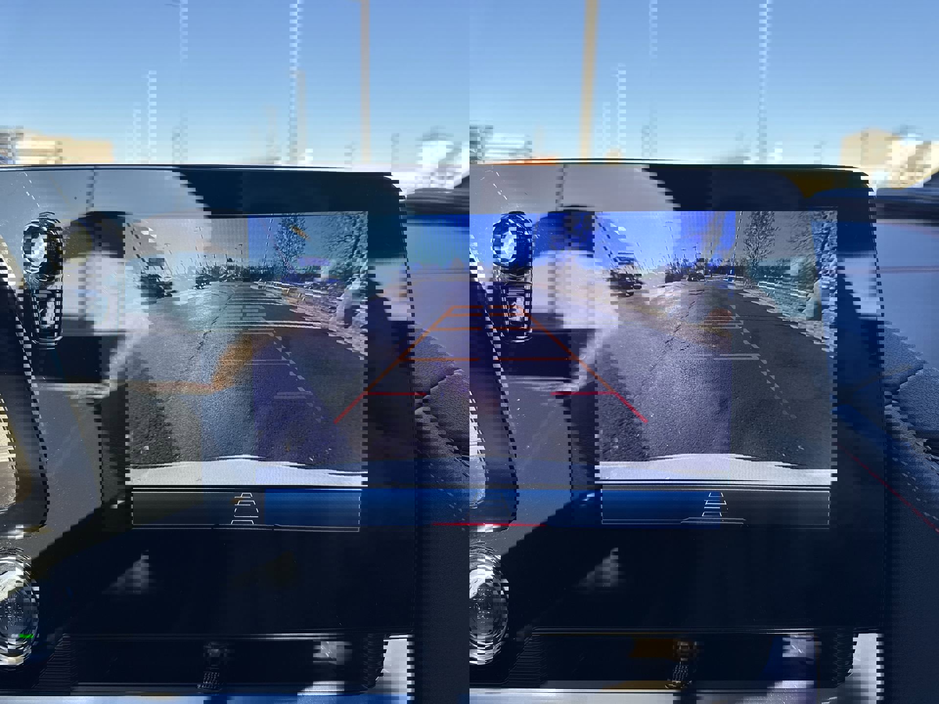 Used 2025 Chevrolet Corvette Stingray Coupe w/ 1LT image 17