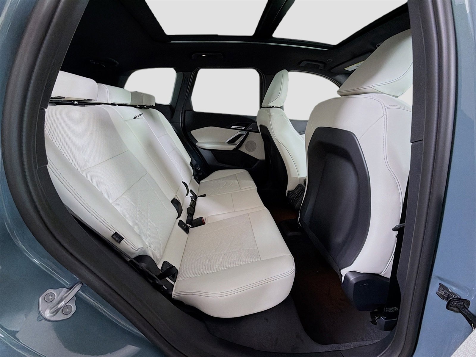 New 2026 BMW X1 xDrive28i w/ Convenience Package image 30