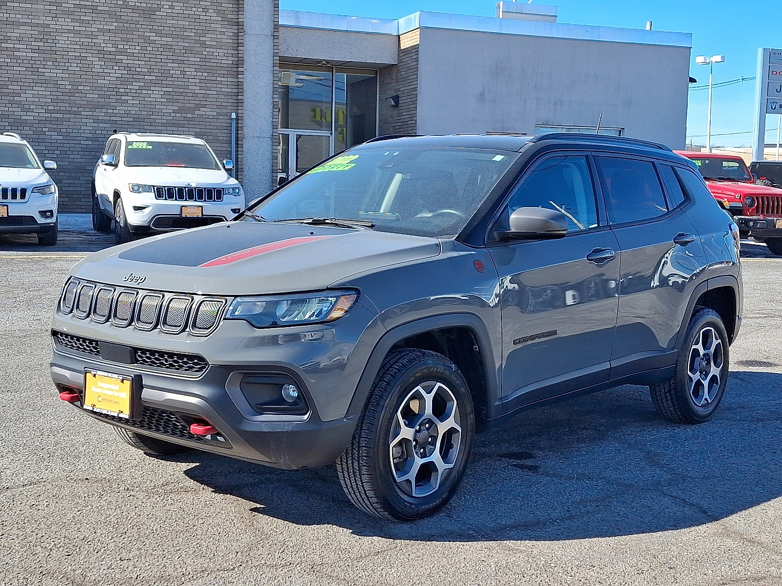 Certified 2022 Jeep Compass Trailhawk w/ Trailhawk Convenience Group image 3
