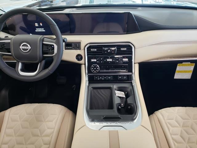 New 2025 Nissan Armada Platinum Reserve image 15