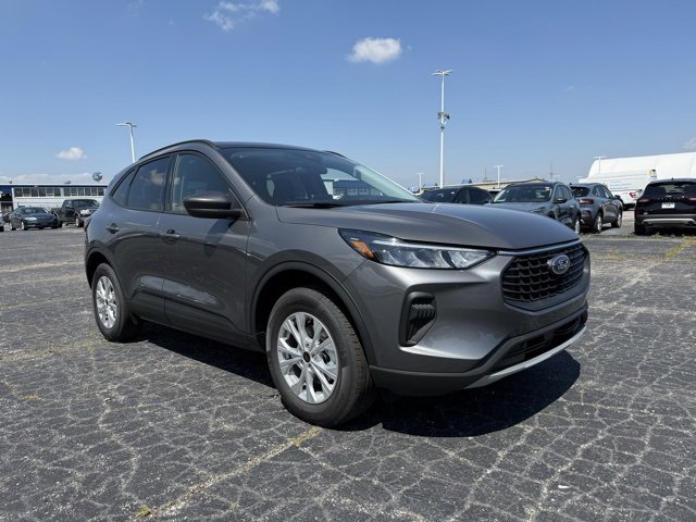 New 2025 Ford Escape Active w/ Cold Weather Package image 2