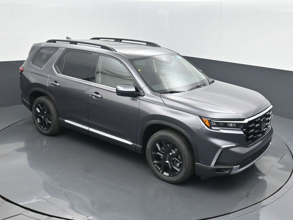 New 2025 Honda Pilot Touring image 27