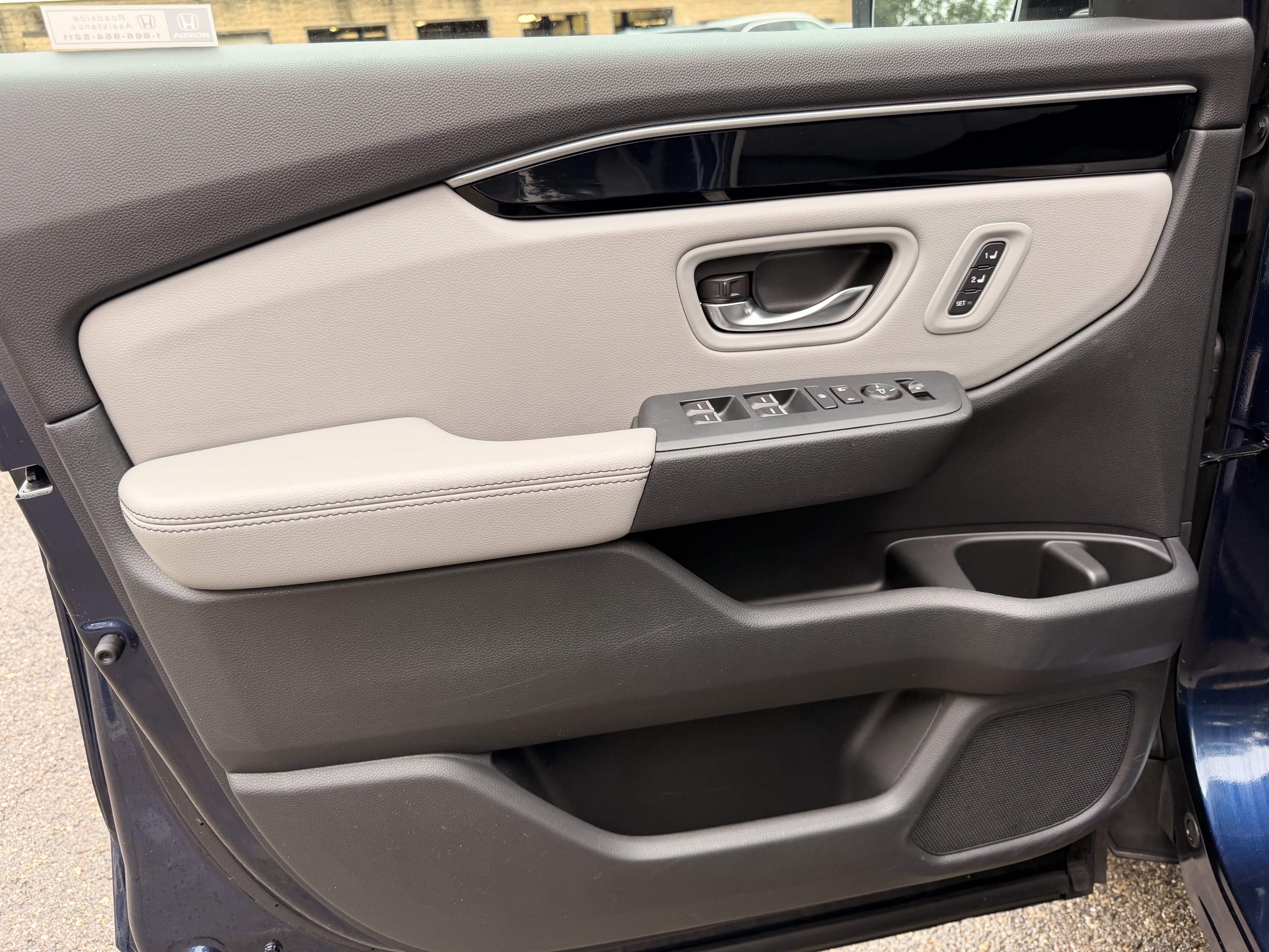 Certified 2023 Honda Pilot EX-L image 12