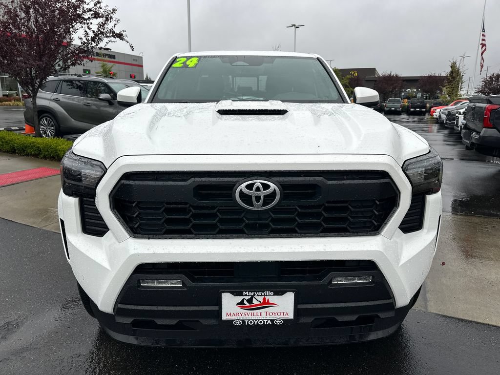 Certified 2024 Toyota Tacoma TRD Sport w/ TRD Sport Upgrade Package AWD/4WD image 8