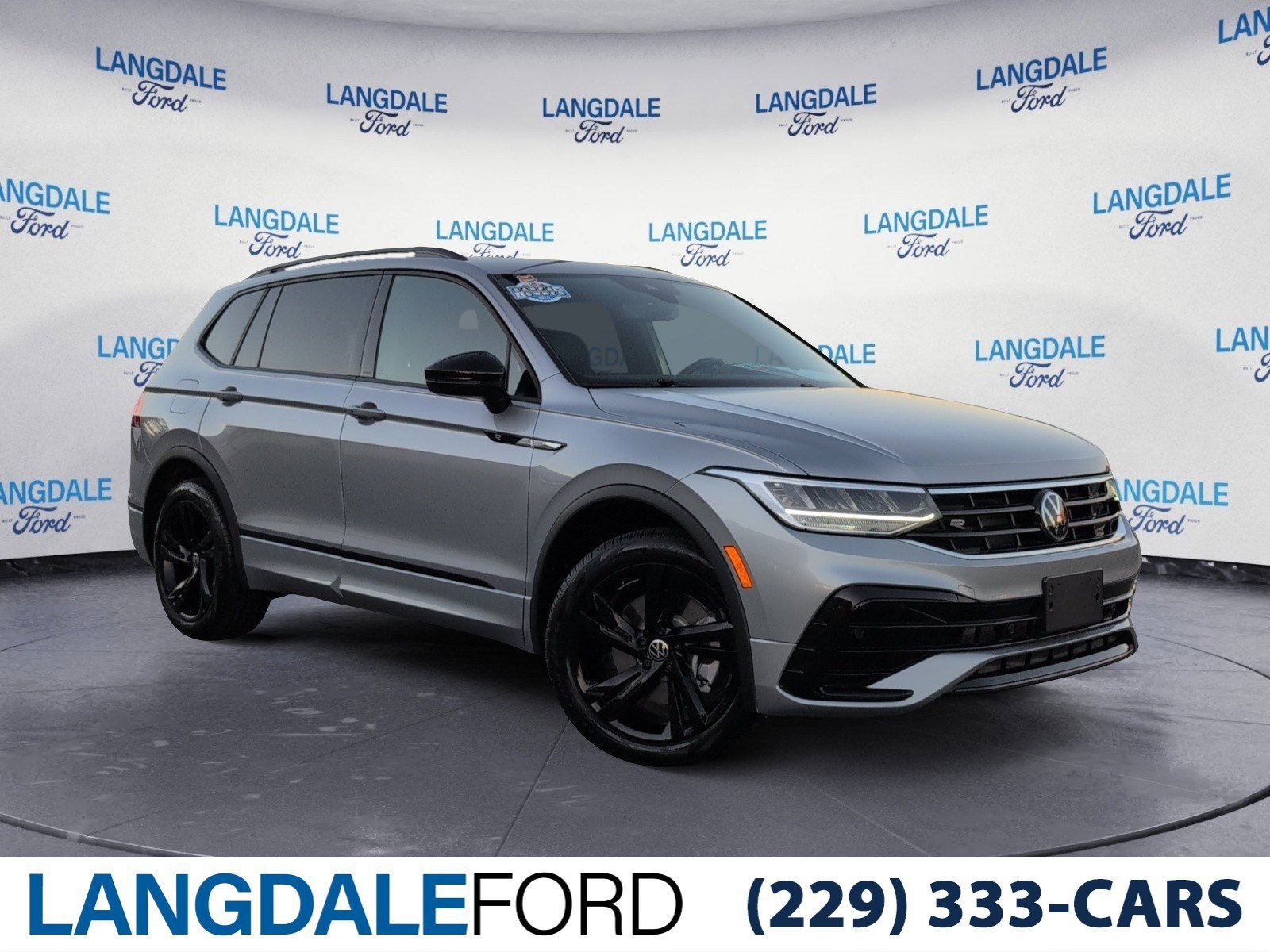 Used 2024 Volkswagen Tiguan SE R-Line w/ MDO Package, Three-Row
