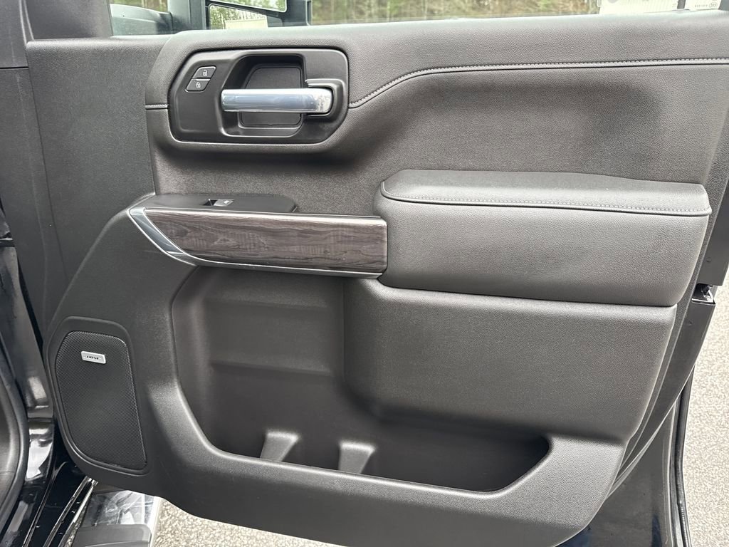 Used 2022 Chevrolet Silverado 2500 LTZ w/ LTZ Plus Package image 17