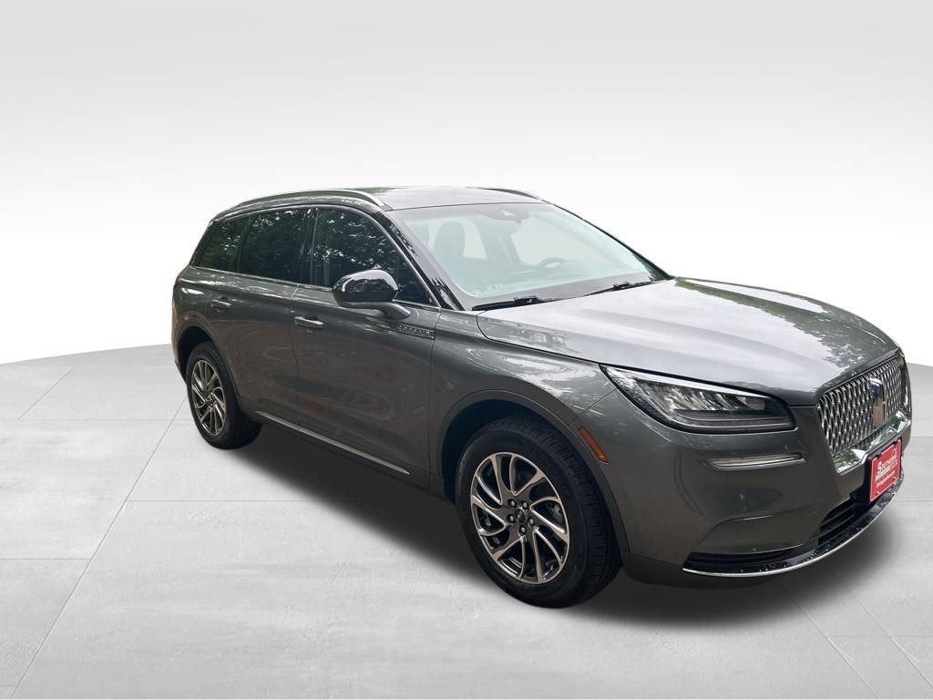 Used 2022 Lincoln Corsair AWD w/ Equipment Group 101A image 8