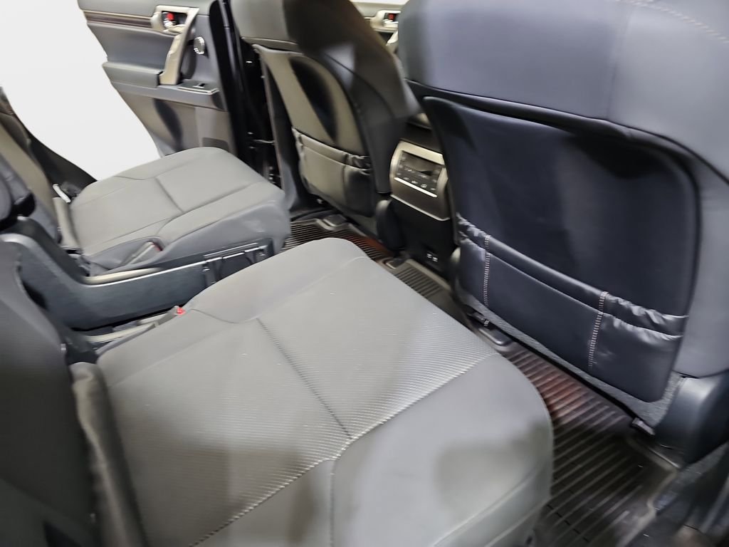 Used 2023 Lexus GX 460 Premium w/ Accessory Package AWD/4WD image 11