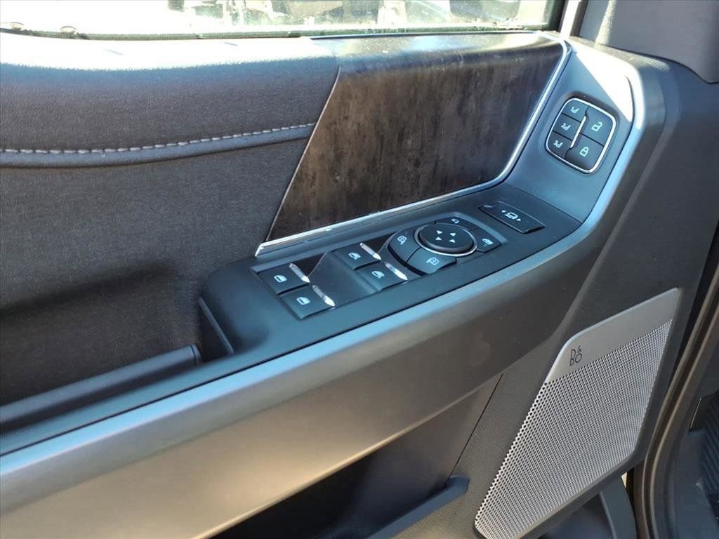 New 2026 Ford F350 Lariat w/ Lariat Ultimate Package image 11