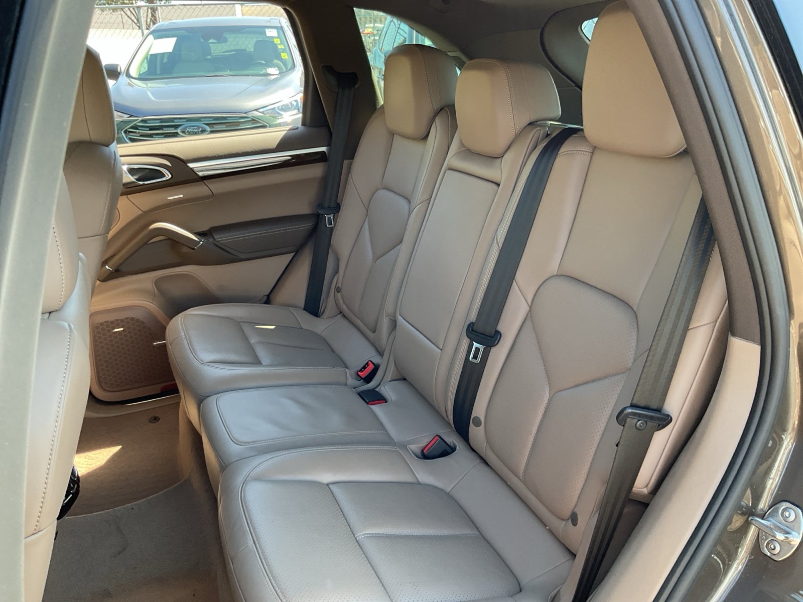 Used 2013 Porsche Cayenne S AWD/4WD image 19