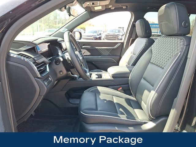 Used 2025 GMC Acadia Denali w/ Super Cruise Package AWD/4WD image 2