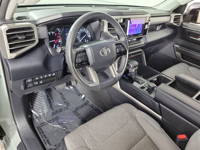 Used 2024 Toyota Tundra SR5 w/ SR5 Premium Package AWD/4WD image 18