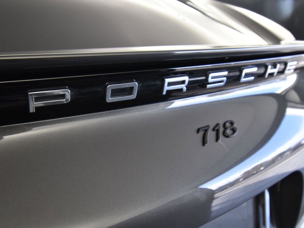 Used 2025 Porsche 718 Boxster image 44