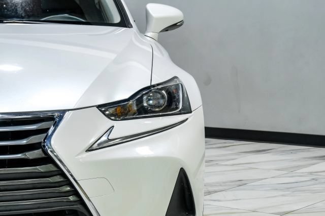 Used 2017 Lexus IS 200t w/ Premium Package RWD image 54