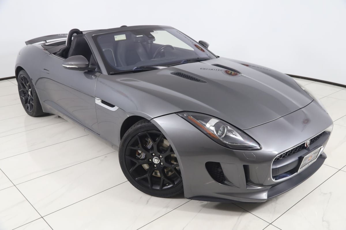 Used 2017 Jaguar F-TYPE Convertible RWD image 17