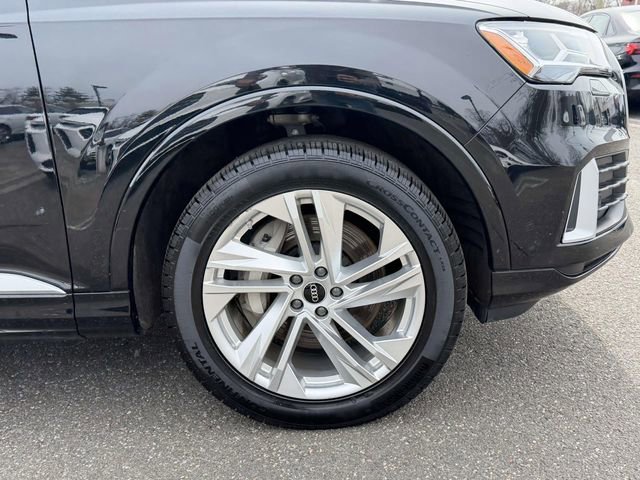 Used 2023 Audi Q7 2.0T Premium w/ Towing Package image 6