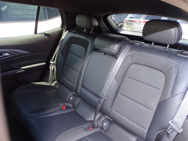 Certified 2024 Chevrolet Equinox EV LT FWD image 8