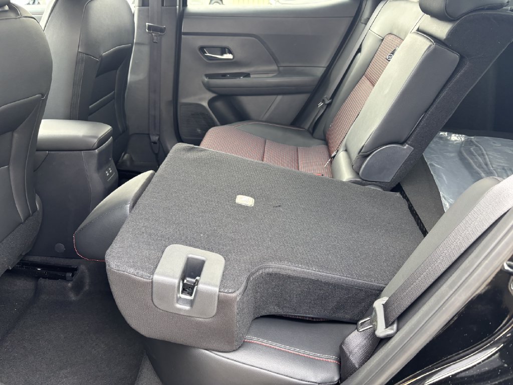 New 2027 Nissan Kicks SR AWD/4WD image 25