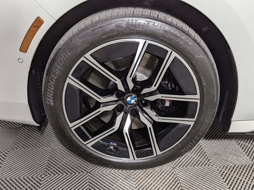 Certified 2024 BMW 760i xDrive AWD/4WD image 60