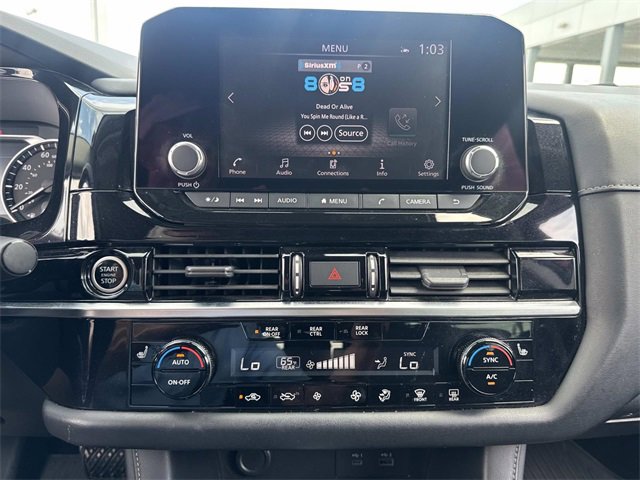 Used 2022 Nissan Pathfinder SV image 24