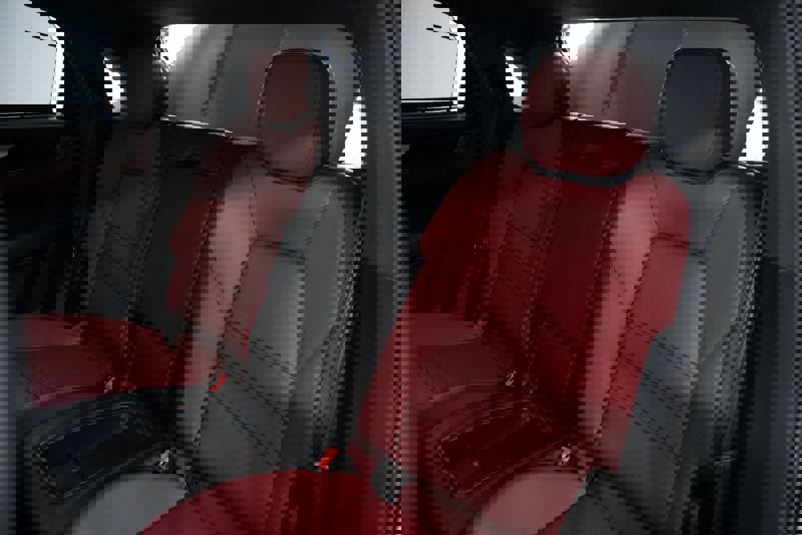 New 2026 Porsche Cayenne Turbo GT image 30