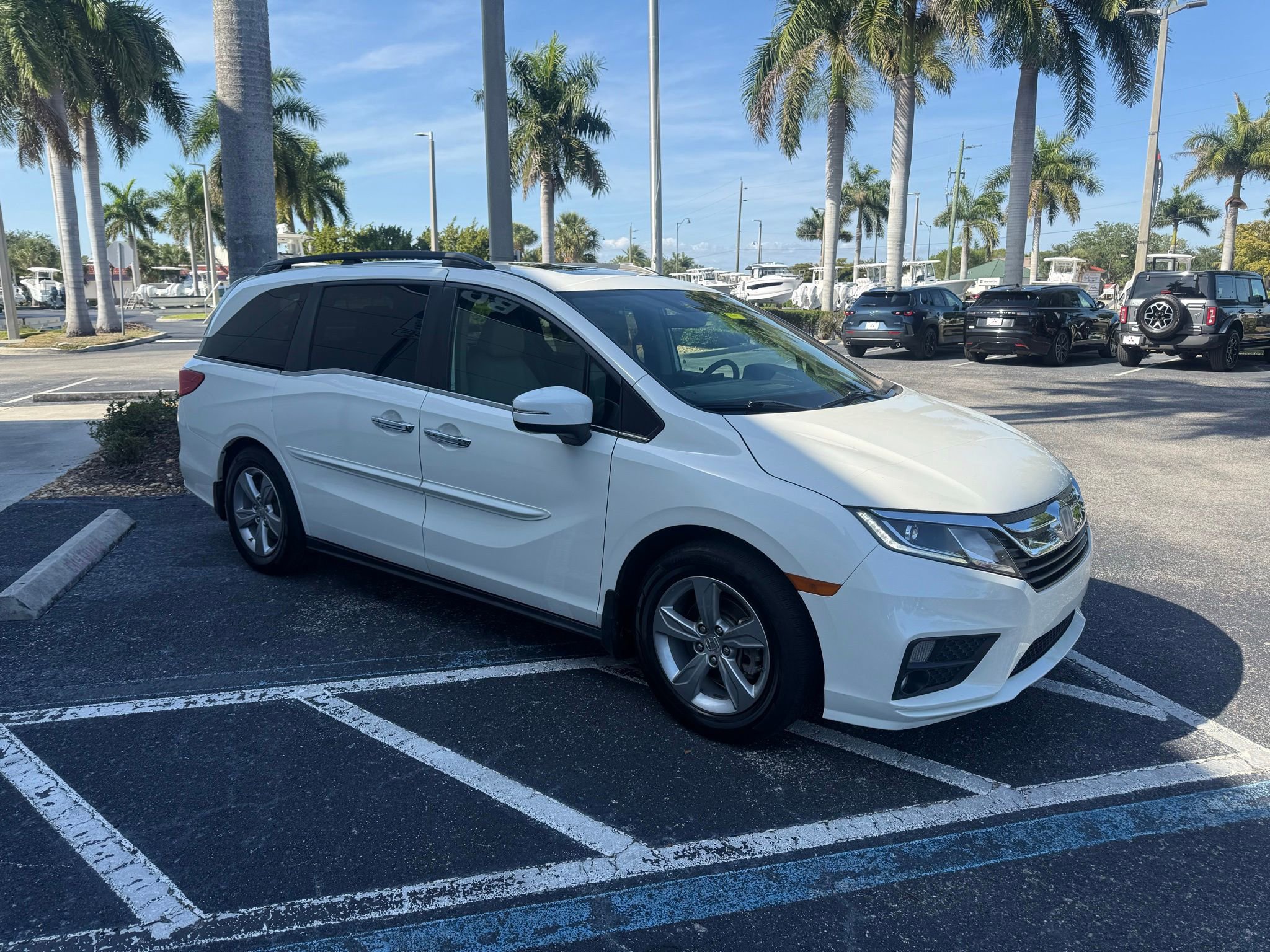 Used 2018 Honda Odyssey EX-L image 3