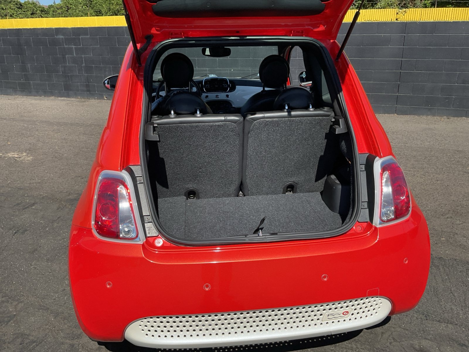 Used 2017 FIAT 500 e FWD image 25