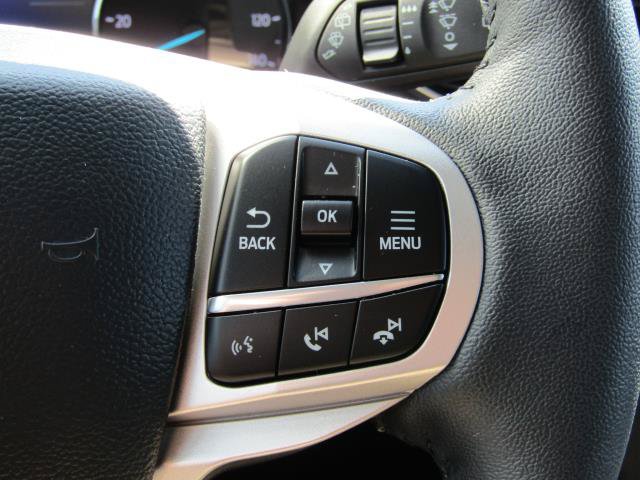 Used 2024 Ford Explorer XLT w/ Equipment Group 202A AWD/4WD image 22