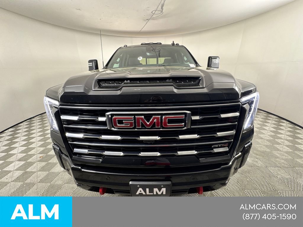Used 2025 GMC Sierra 2500 AT4 w/ Technology Package image 3
