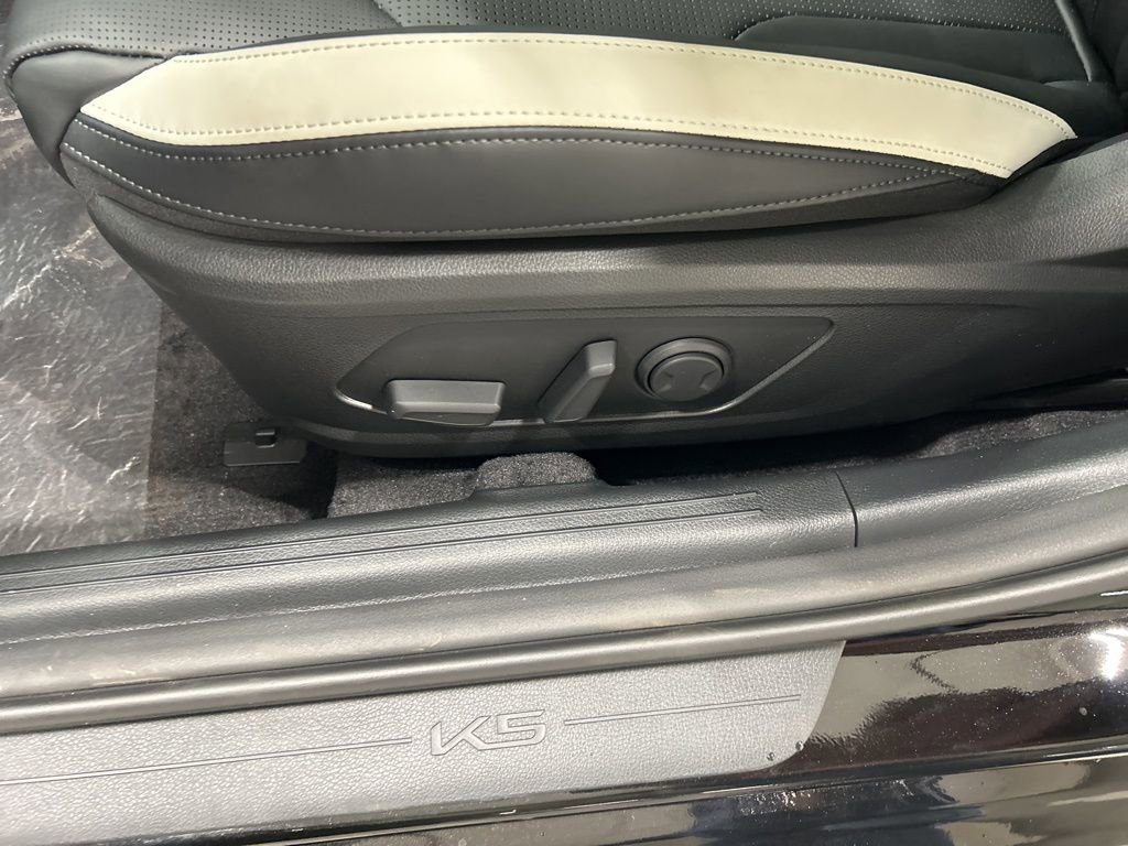 New 2026 Kia K5 GT-Line image 10