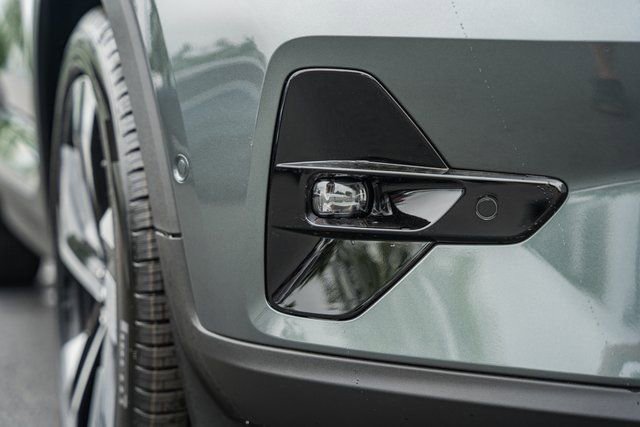 Used 2026 Volvo XC40 B5 Ultra w/ Protection Package Premier image 14