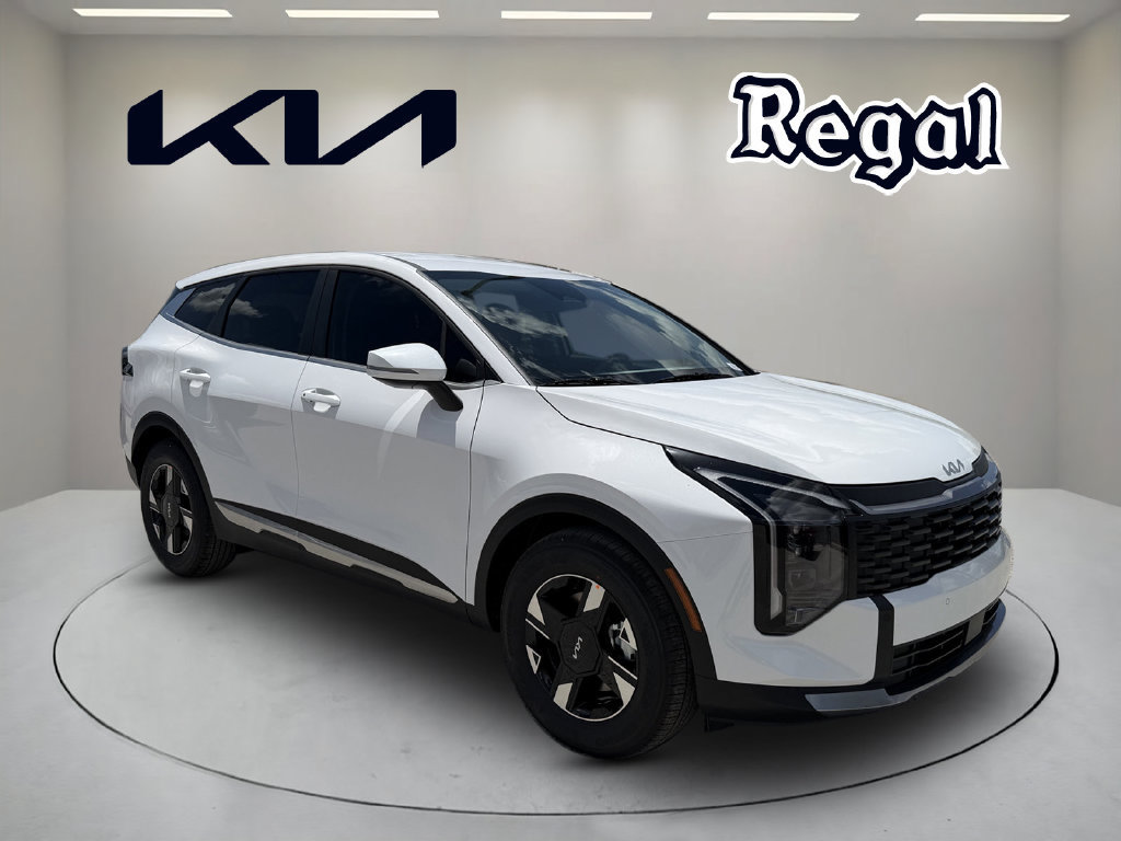 New 2027 Kia Sportage LX FWD image 1