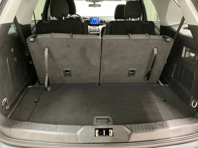 Used 2023 Ford Explorer XLT image 16