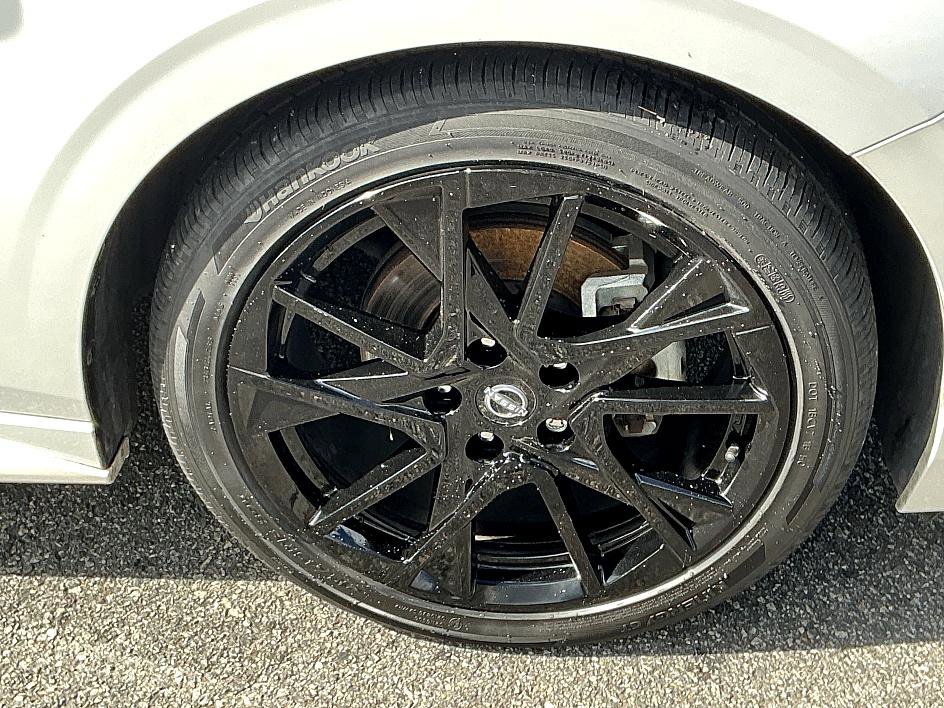 Certified 2024 Nissan Sentra SR w/ SR Premium Package image 10