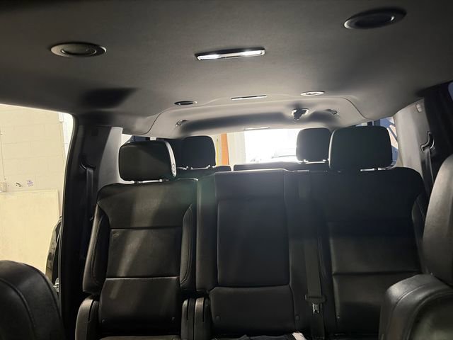 Used 2023 Chevrolet Suburban LT image 19