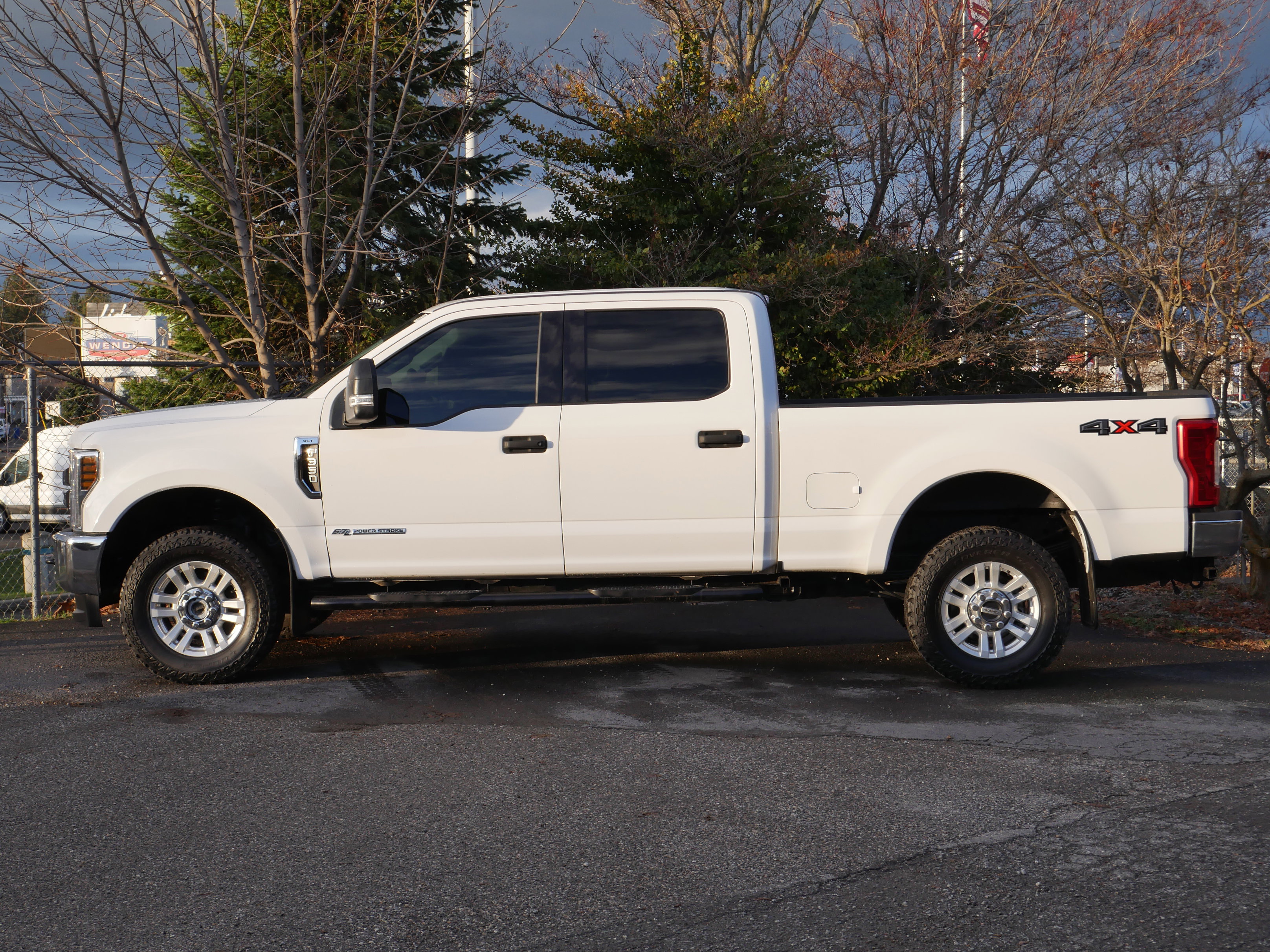 Used 2018 Ford F350 XLT image 13