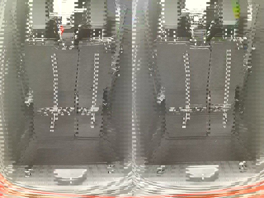 New 2026 Chrysler Pacifica Select image 11