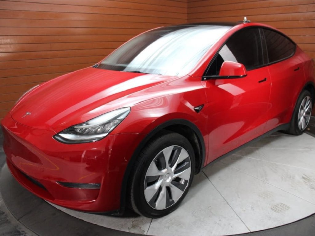 Used 2023 Tesla Model Y Long Range AWD/4WD image 36