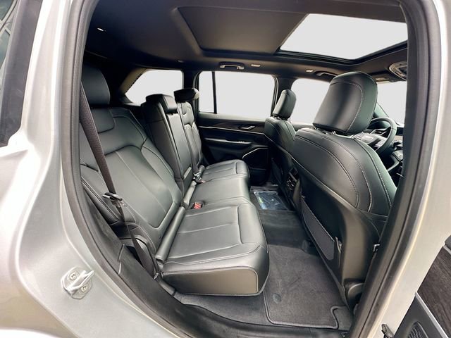 New 2025 Jeep Grand Cherokee Limited 4xe image 30