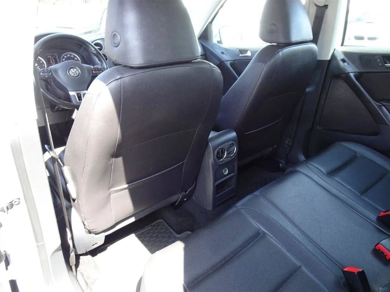 Used 2017 Volkswagen Tiguan S AWD/4WD image 25