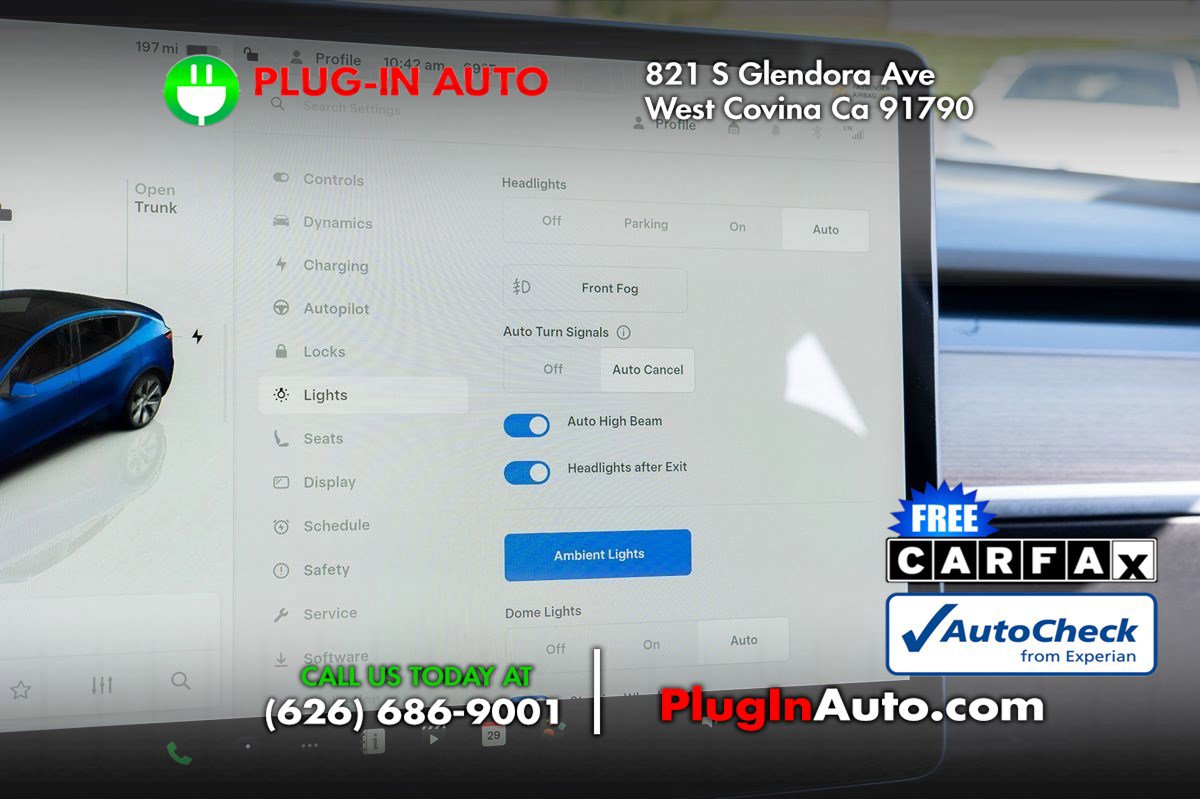 Used 2022 Tesla Model Y Long Range image 28