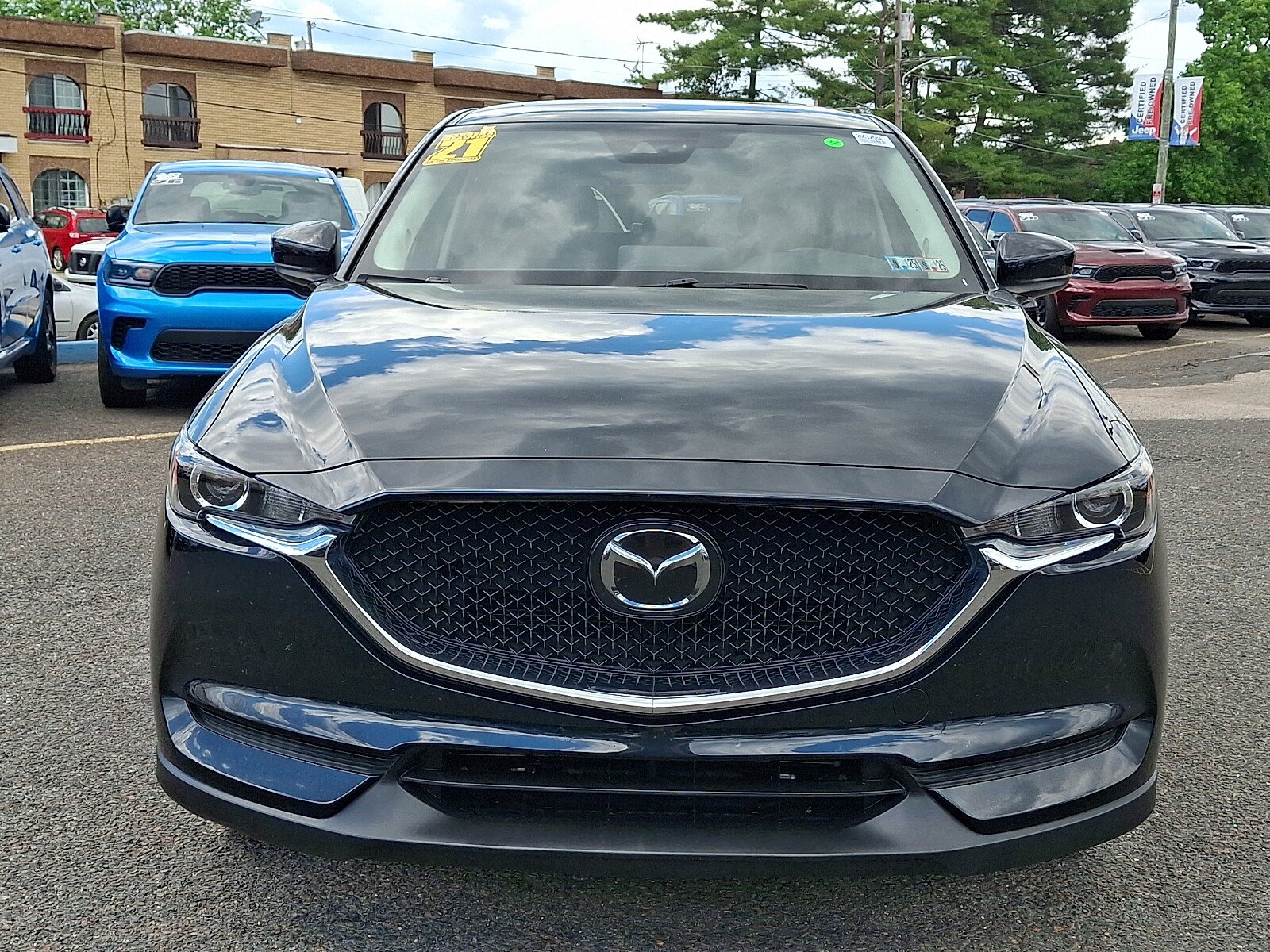 Used 2021 MAZDA CX-5 Touring AWD/4WD image 2