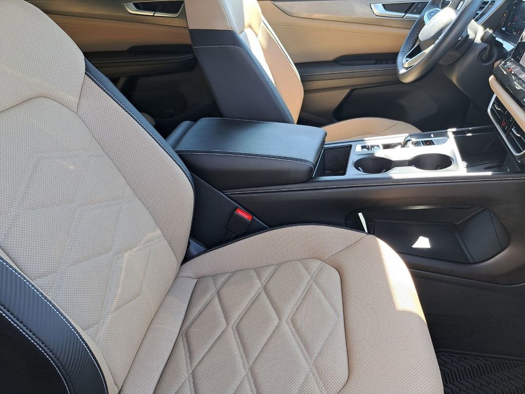 Used 2026 Volkswagen Atlas Cross Sport SE image 17