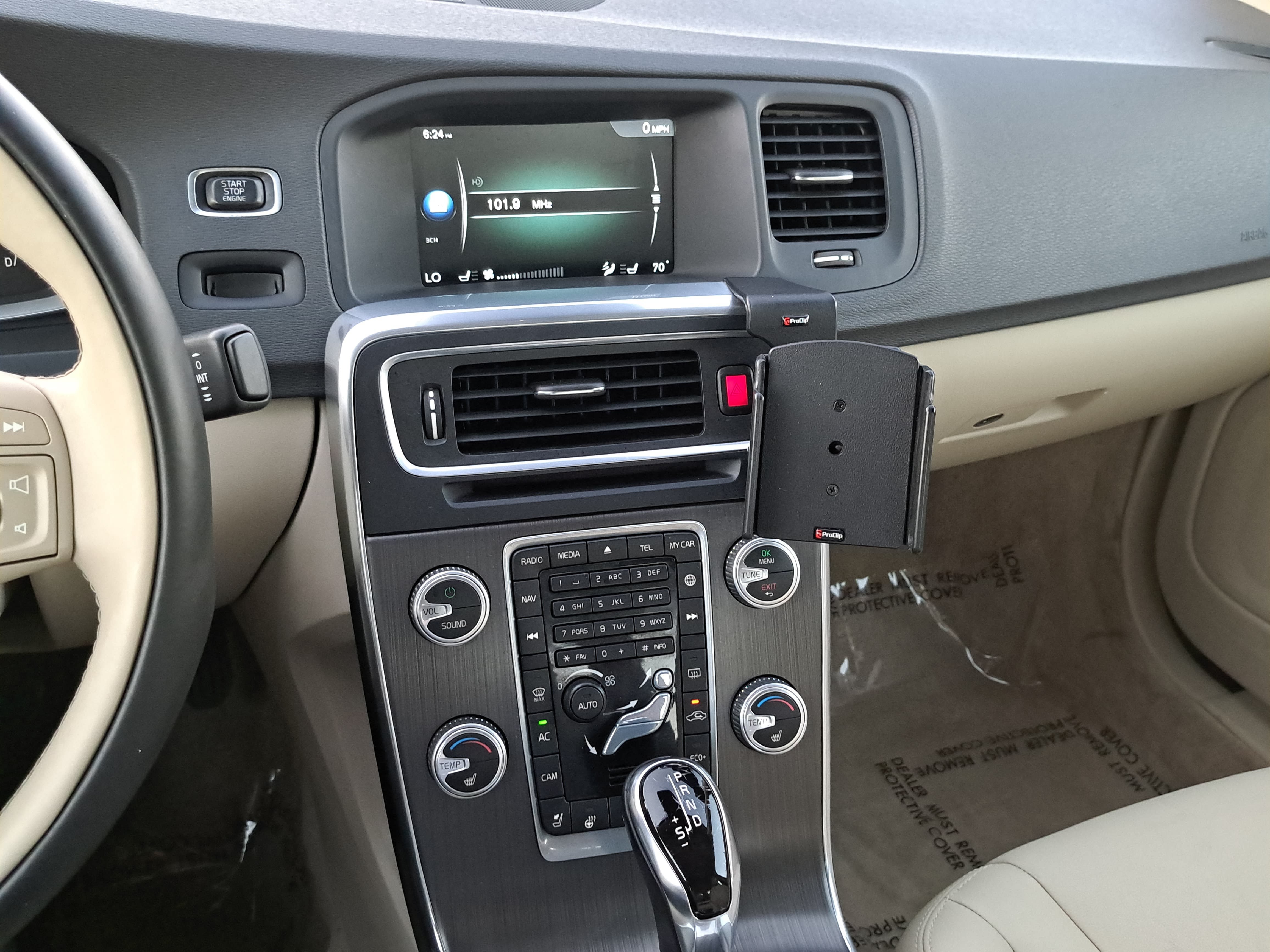 Used 2015 Volvo S60 T5 Platinum FWD image 20